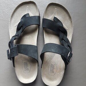 Berkley Jensen Suede Twisted Strap Birkenstock Sandal Size 9